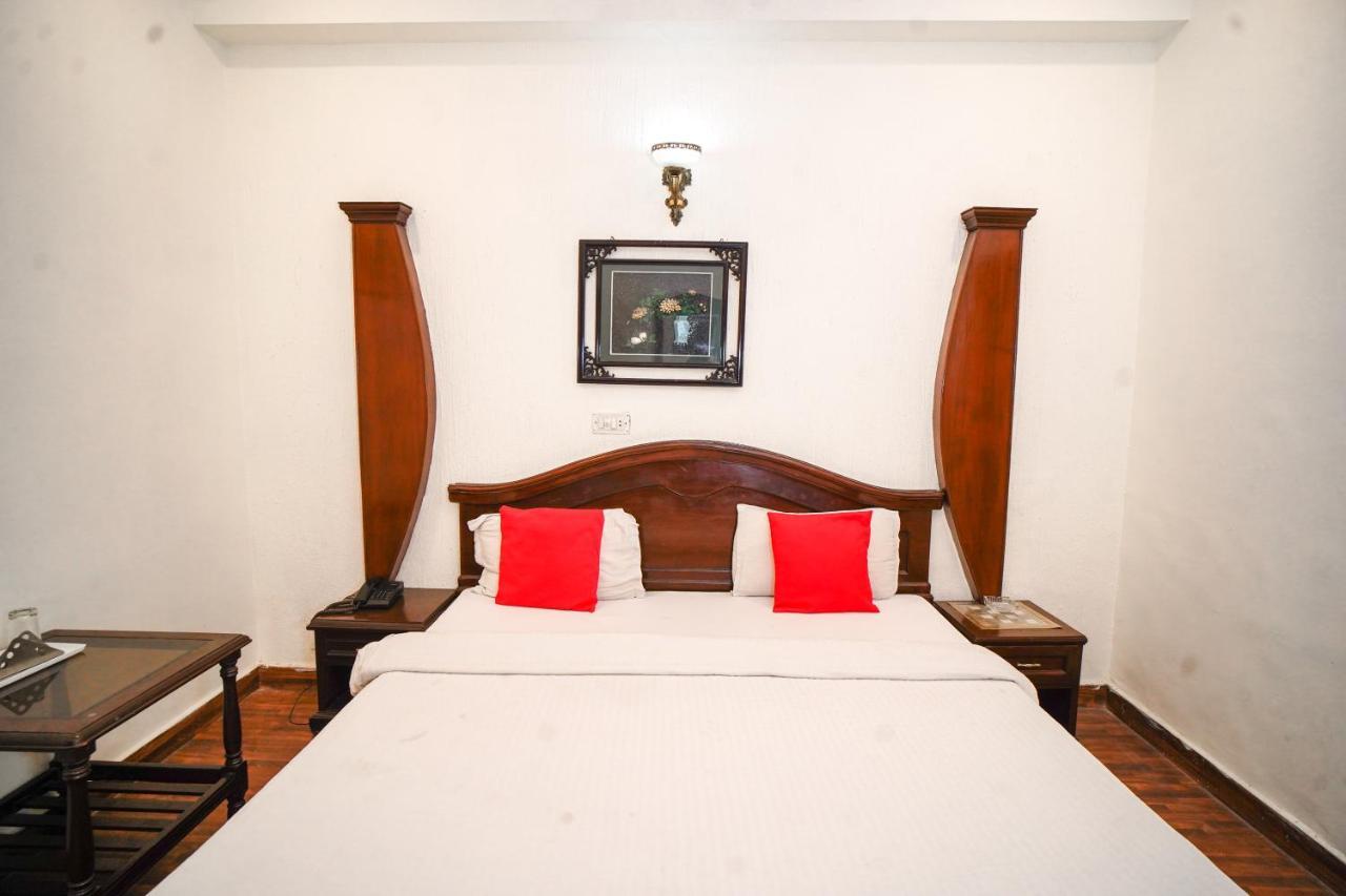 Hotel Garden View Delhi  Bagian luar foto
