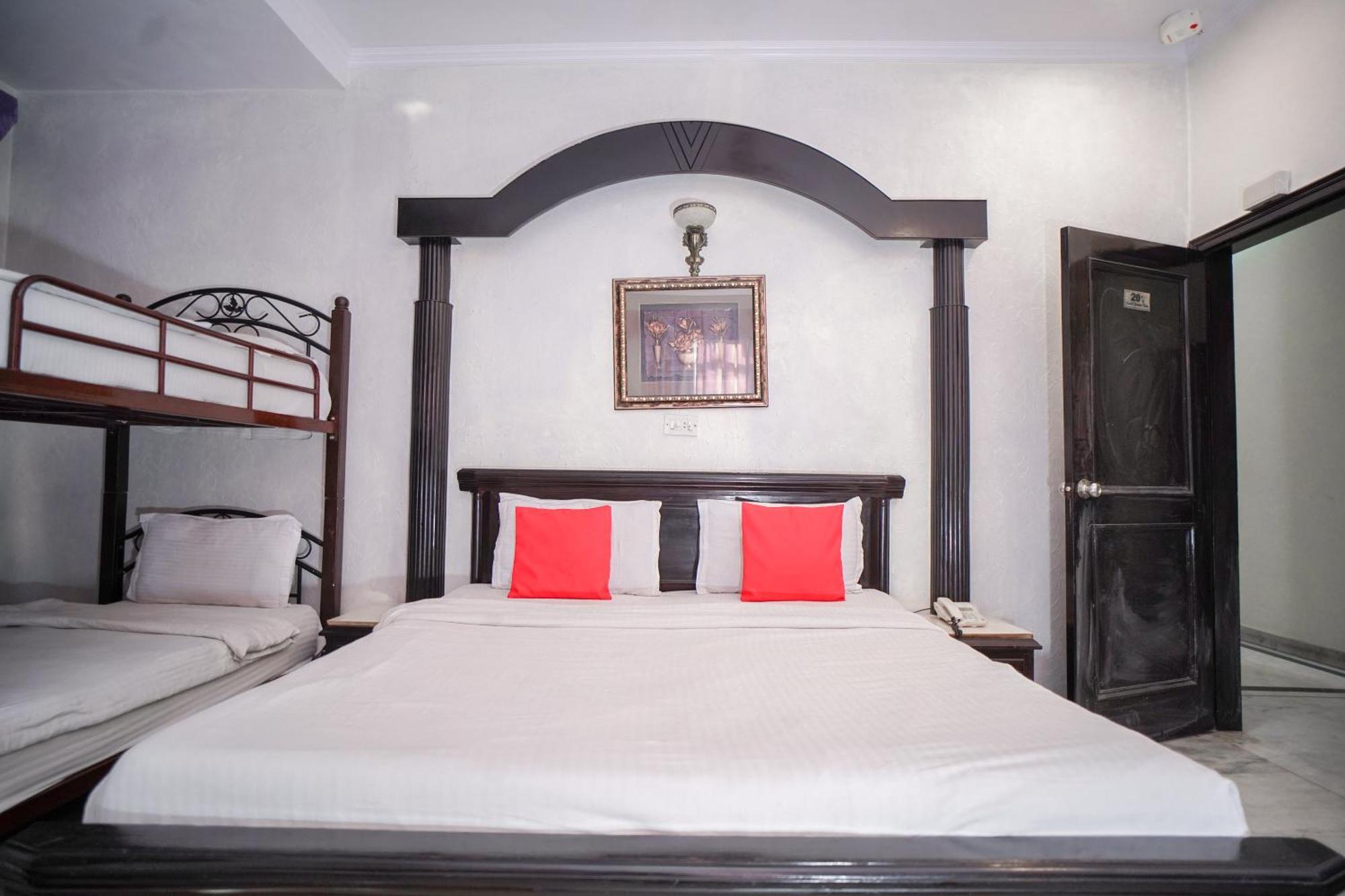 Hotel Garden View Delhi  Bagian luar foto