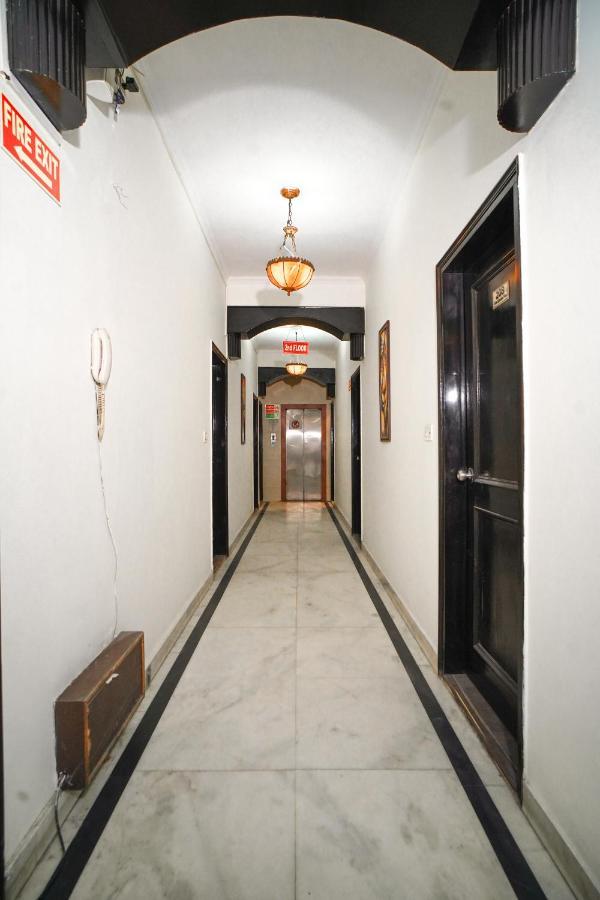 Hotel Garden View Delhi  Bagian luar foto