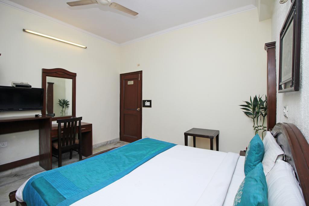 Hotel Garden View Delhi  Bagian luar foto